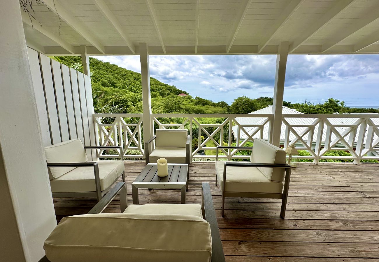 Villa in Jolly Harbour - Two Bed Apartment with Communal pool 