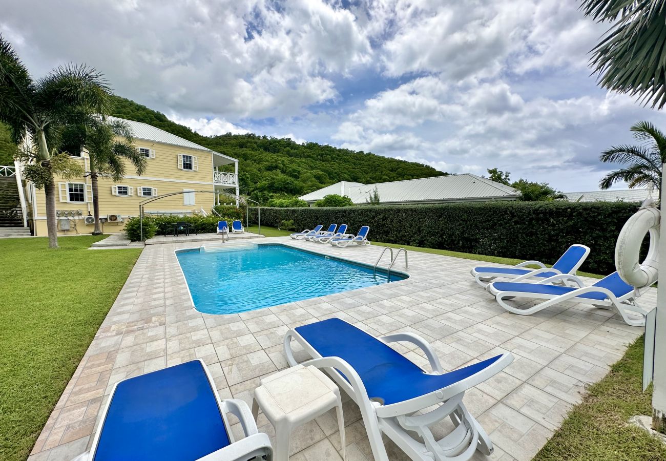 Villa in Jolly Harbour - Two Bed Apartment with Communal pool 