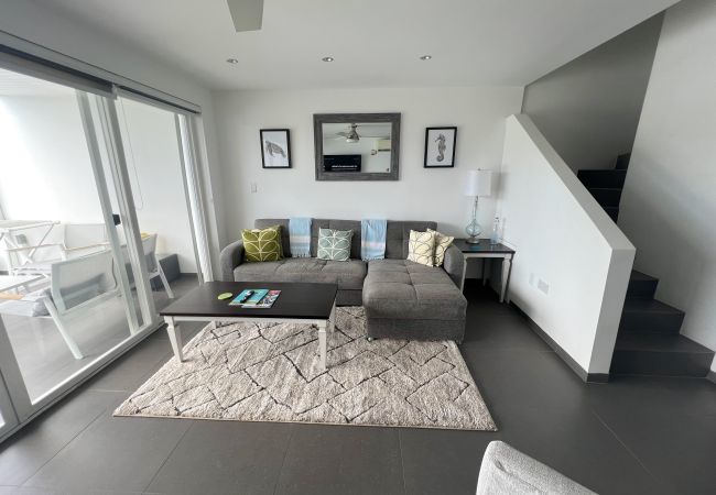 Villa in Jolly Harbour - Stylish Waterfront Escape  Villa in Jolly Harbour - Stylish Waterfront Escape