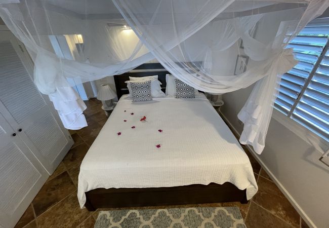 Villa in English Harbour - Luxury Caribbean Paradise  Villa in English Harbour - Luxury Caribbean Paradise