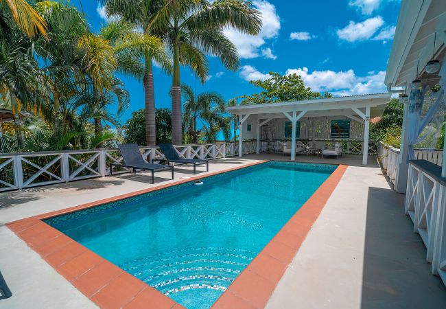 Villa in Jolly Harbour - Private Pool Tropical Escape Villa in Jolly Harbour - Private Pool Tropical Escape