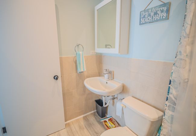 Villa in Jolly Harbour - Modern Luxury Escape Villa in Jolly Harbour - Modern Luxury Escape
