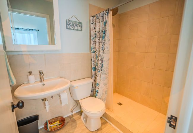 Villa in Jolly Harbour - Modern Luxury Escape Villa in Jolly Harbour - Modern Luxury Escape