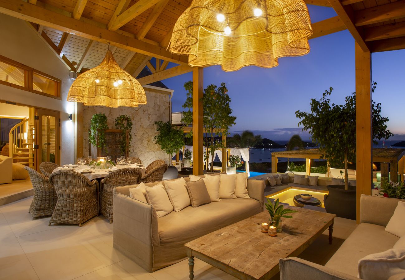 Villa in Falmouth - La Casa
