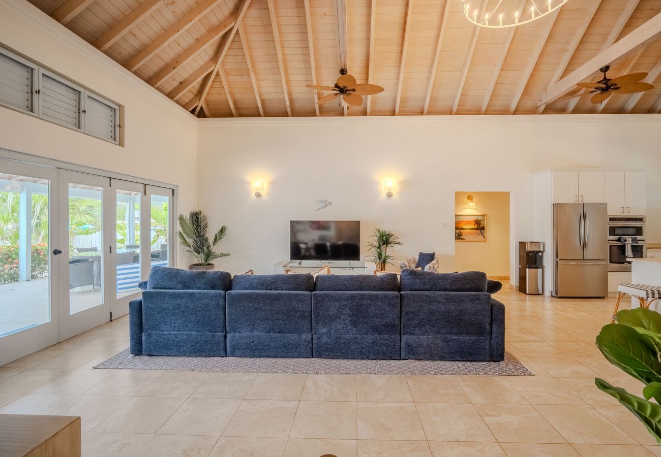 Villa in Jolly Harbour - Villa Flora